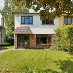 Holiday home 5 Bedroom - Sleeps 6 Enfield