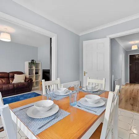 Сasa de vacaciones Well-located 5-bed In *