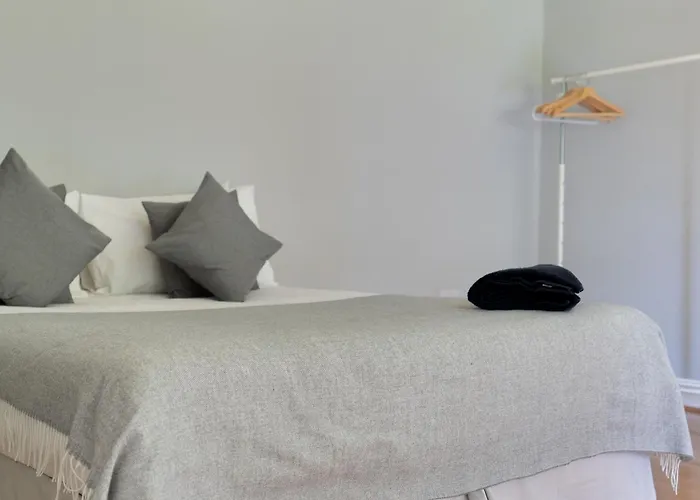 5 Bedroom - Sleeps 6 Vakantiehuis