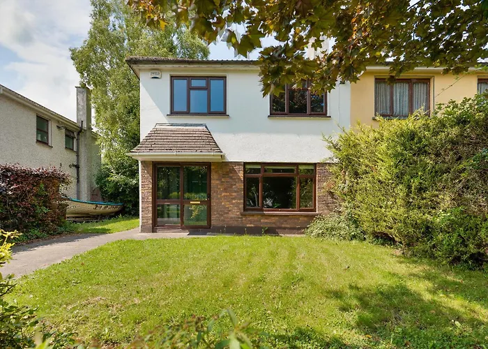 Vakantiehuis 5 Bedroom - Sleeps 6 Enfield